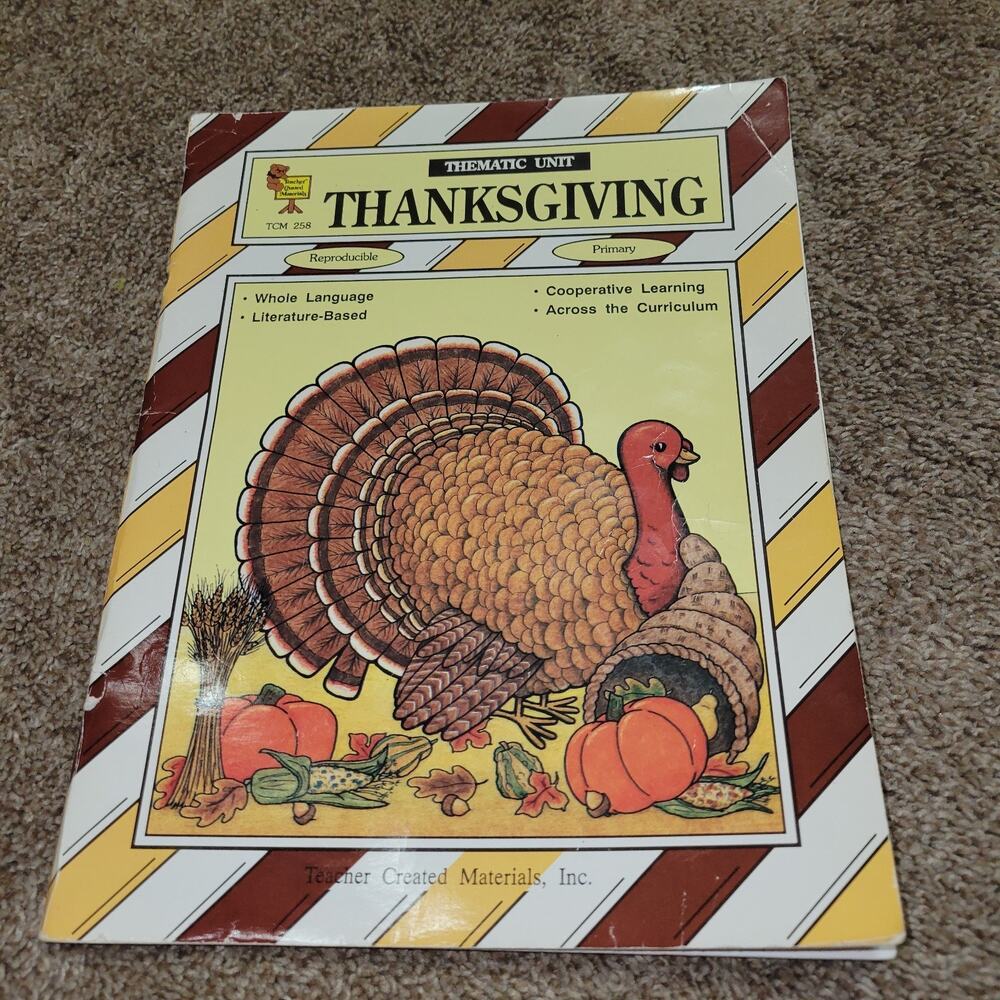 Thematic Units Ser.: Thanksgiving by Ireta S. Graube (1992, Trade Paperback,...